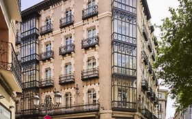 Catalonia el Pilar